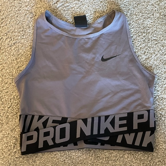 Nike Tops - Nike Pro Crop Top